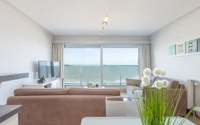 Nice Studio With Terrace