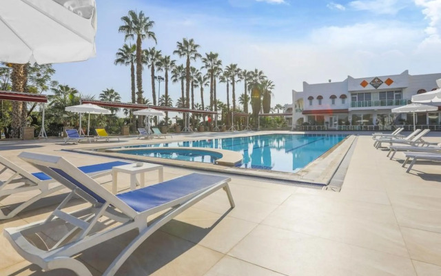 Sultasa Hotel