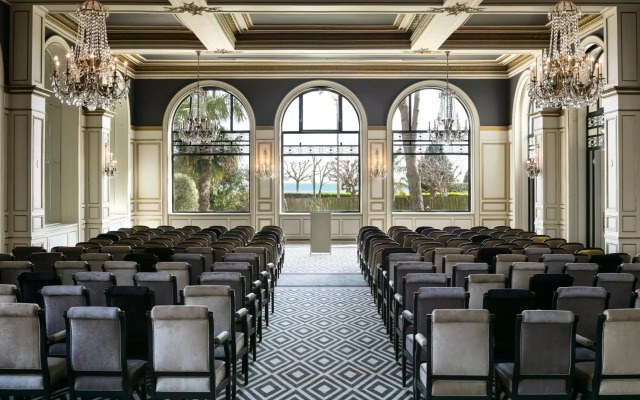 Hôtel Barrière l'Hermitage
