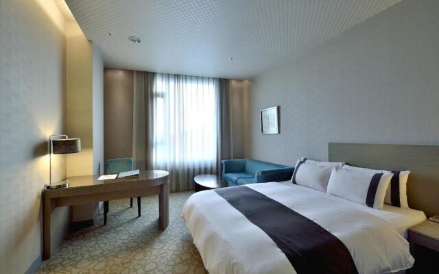 Taichung Shinkansen Grand Hotel