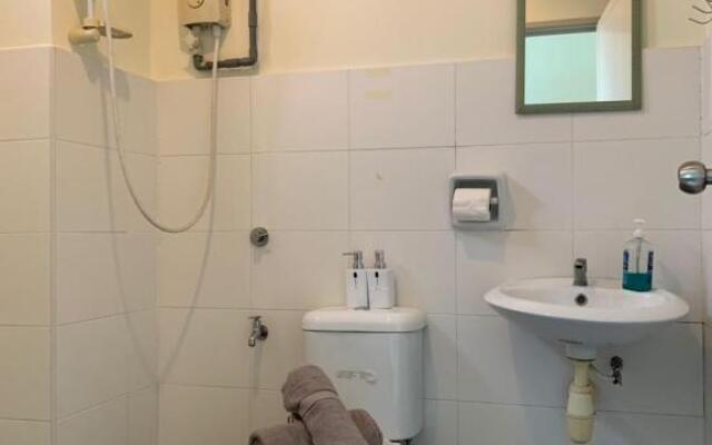 Tebrau City Residence,Warm Suite by HomestayJB