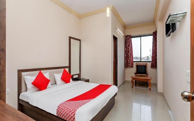 OYO 26603 Hotel Prakash International