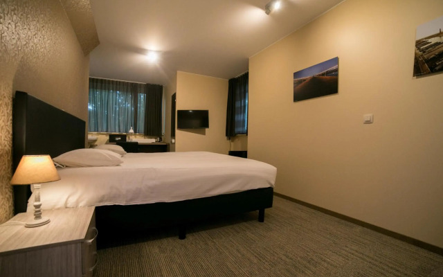 Hotel Orion