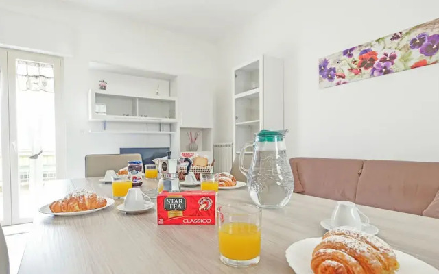 Korinne New Apartment