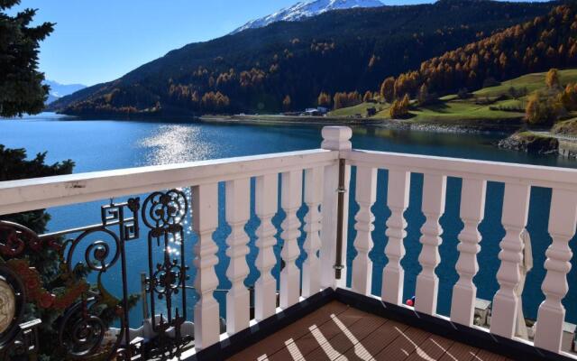 Hotel Schloesschen am See