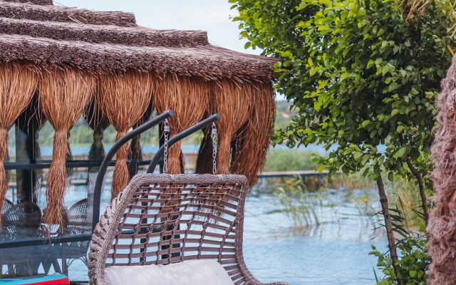 Sapanca Bamboolow Resort