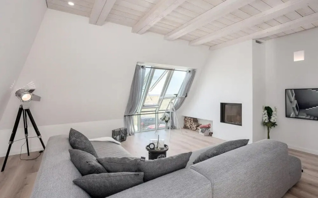 Beachhouse 24