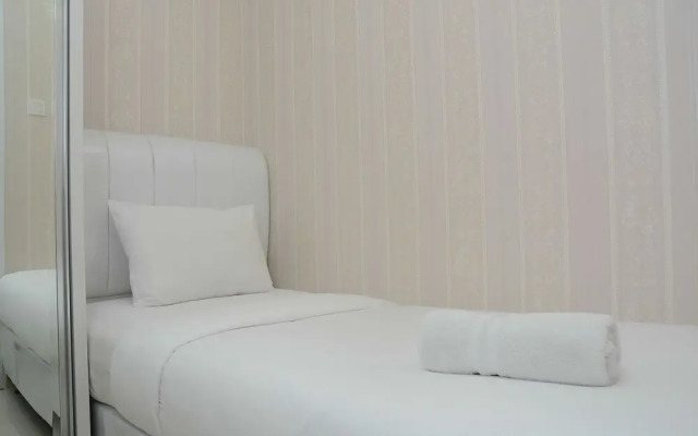 Comfortable and Clean 2BR Green Pramuka Apartment