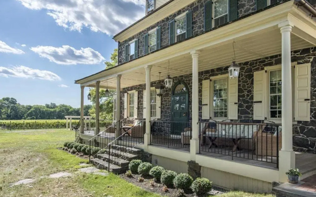 The Inn at Grace Winery