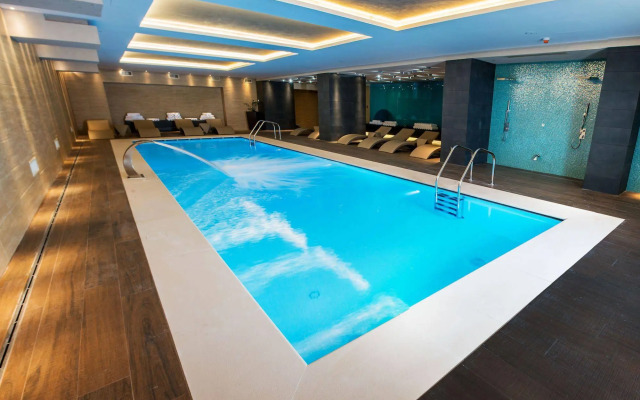 Kronwell Brasov Hotel