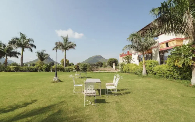 The Country Side Resort