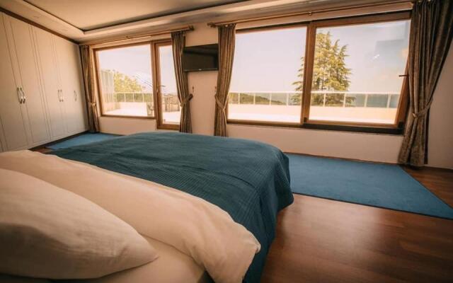 Ak Nature Suites Villa