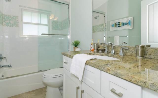 Azure Tides Apartment 3