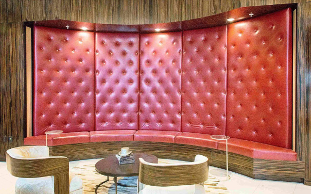 Metropolitan at The 9, Autograph Collection