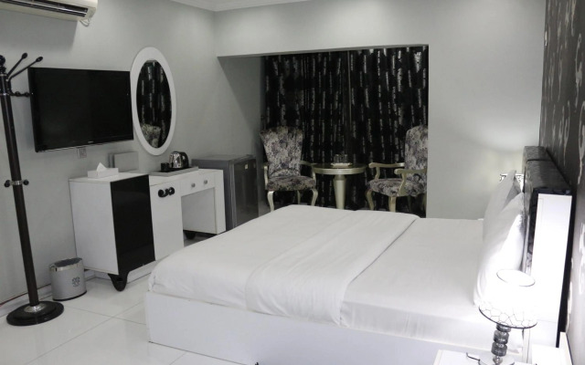 White Fort Hotel