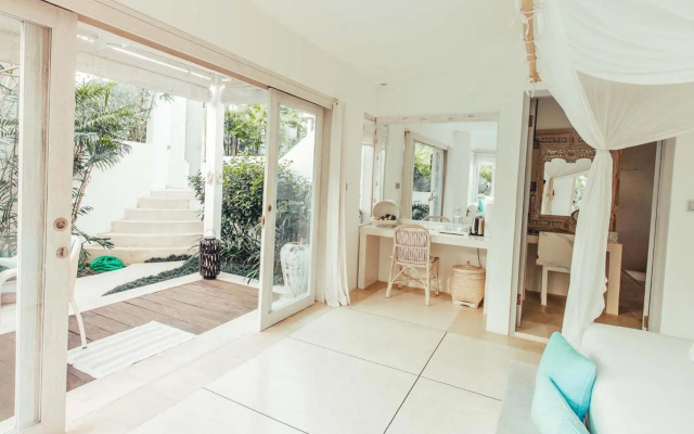 Cloud Nine Estate – Guest Rooms – Ubud