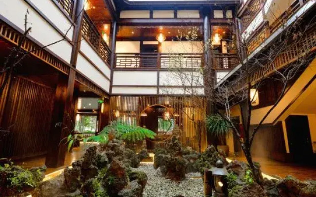 Zizai Inn