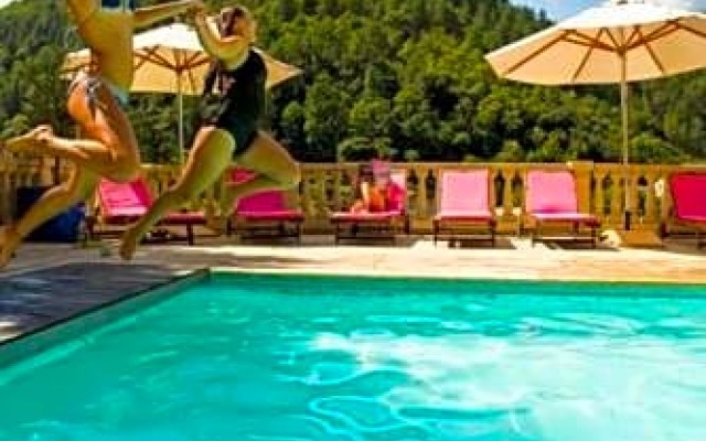 Villa Aimee Luxury Apartments With Heated Pool