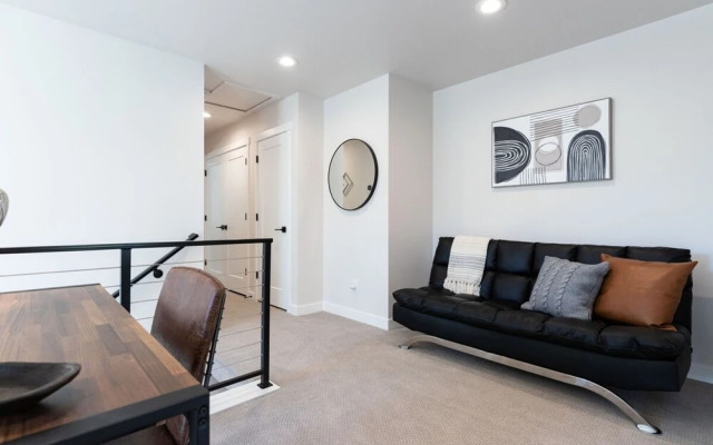 Hot Tub- Spacious-4br-deer Valley-mountain-view