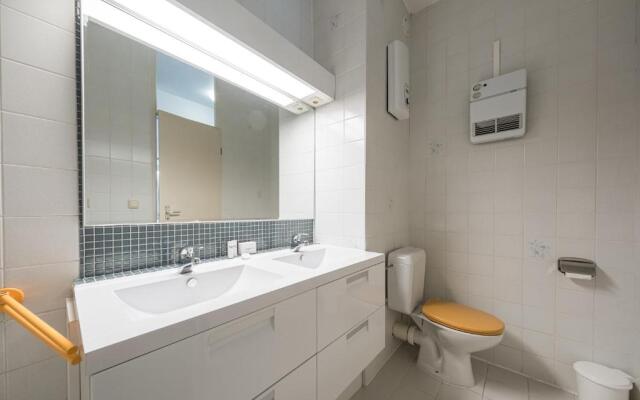 Westhinder 200m From Sea