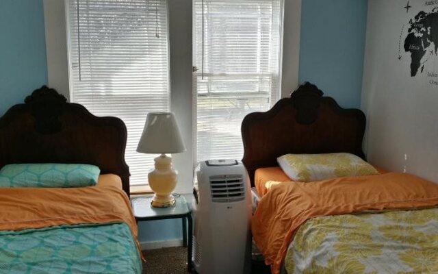 Yosemite International Hostel