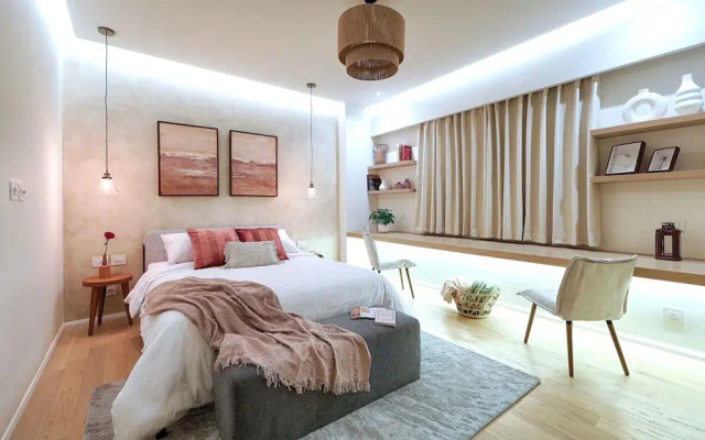 Vesta - Luxury APT - 3BR - La Mirada