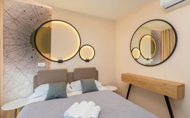 Ragusa Sea View apartment by DuHomes