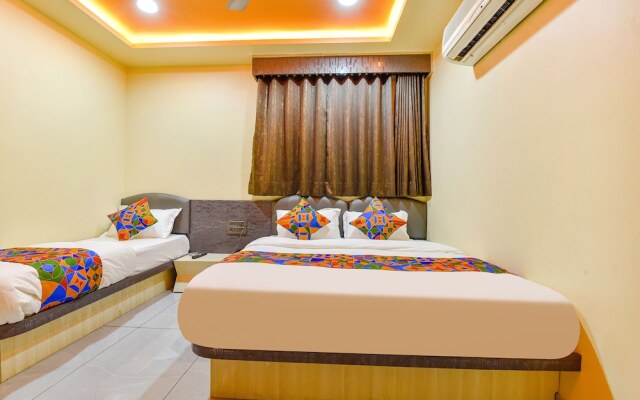 Fabhotel Max Inn