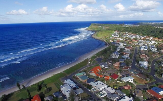 Lennox Beach Resort