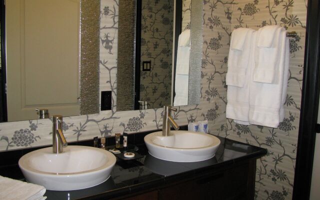 Billy Barker Casino Hotel