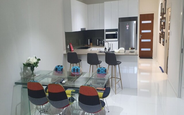 1 BDR Sea Side Guesthouse