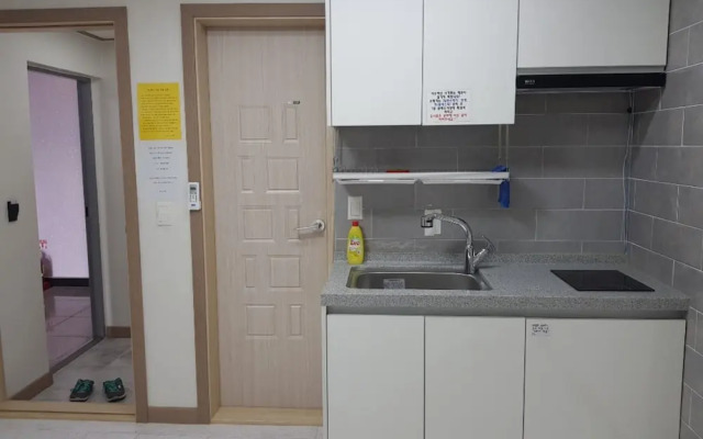 Daecheon 323 Condo