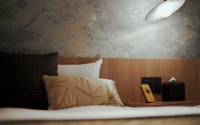 R Hotel Namba Daikokucho