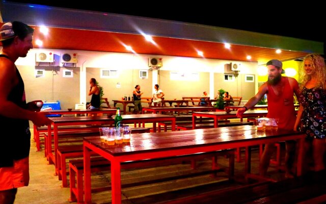 Treechart Hostel