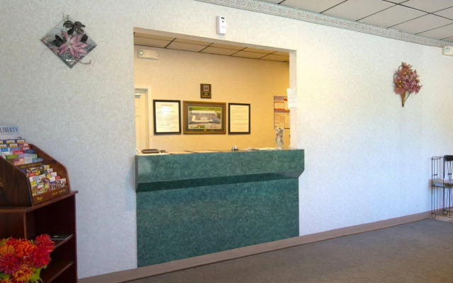 Travelodge by Wyndham Lynchburg