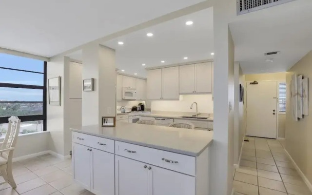 South Seas Tower 3-603