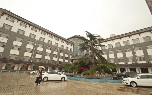 Qufu International Hotel