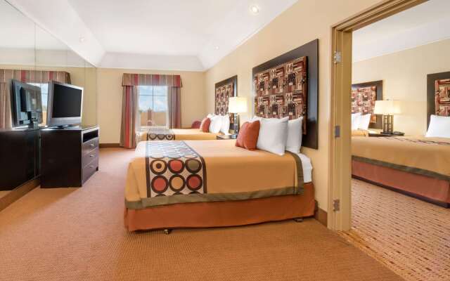 Super 8 by Wyndham Hidalgo/McAllen Area