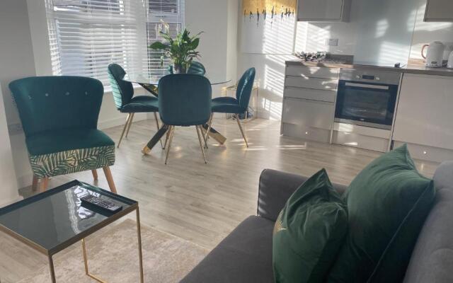 Wyndham Crescent - Stylish Flat in Popular Pontcanna
