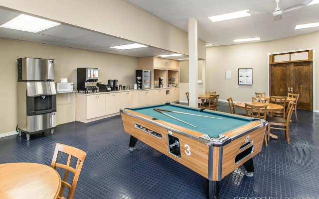 Econo Lodge