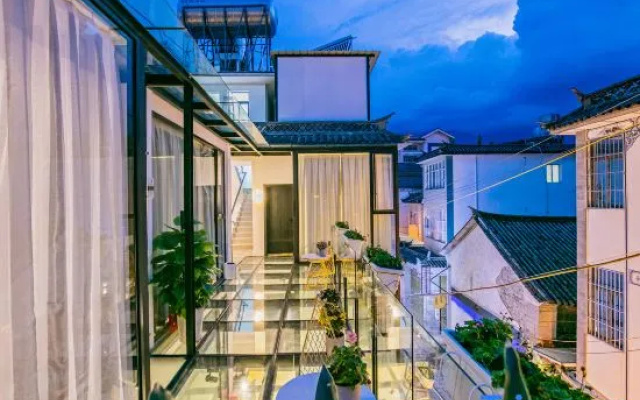 Haiyue Xiaozhu Free·Full Intelligent Black Light French Boyin Mountain Residence – Exterior – Dali
