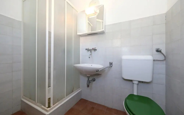 Apartments and Rooms Dragica