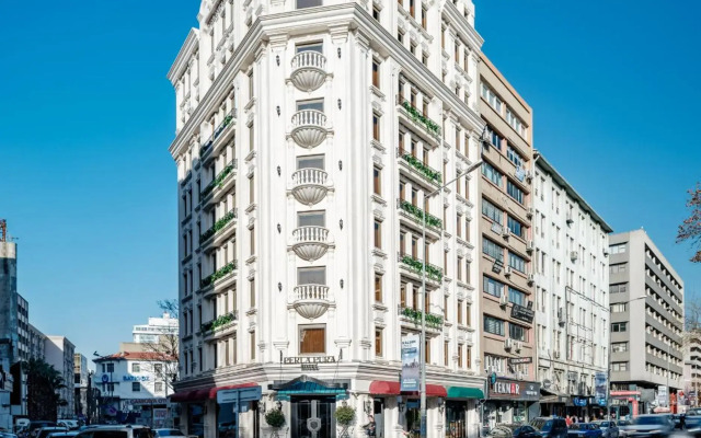 Perla Pura Hotel