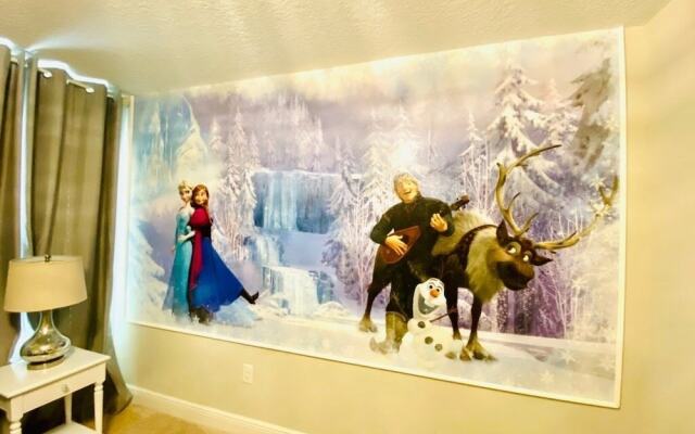 Solterra - 6 Bedrooms House w/pool-7040SR Home by RedAwning