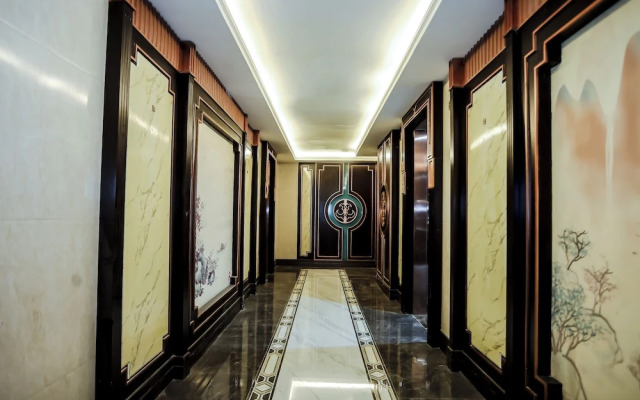 Underskies Spa and Hotel