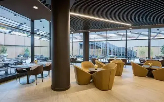 Radisson Blu Hotel, Bergamo Choruslife