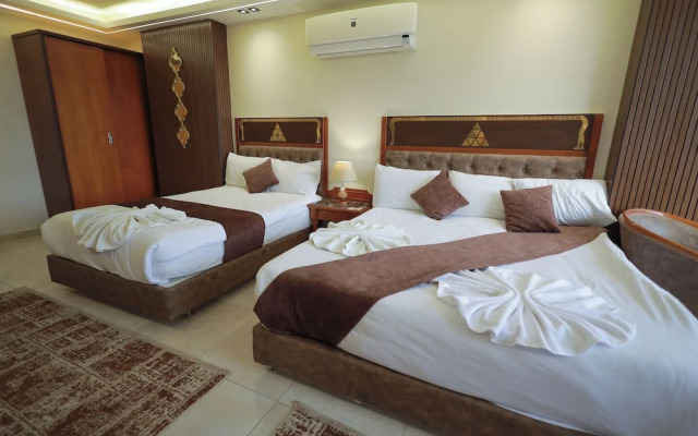 The Muse Pyramids INN