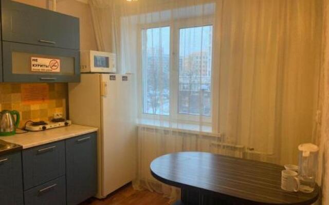 Apartment on Spartaka, 24