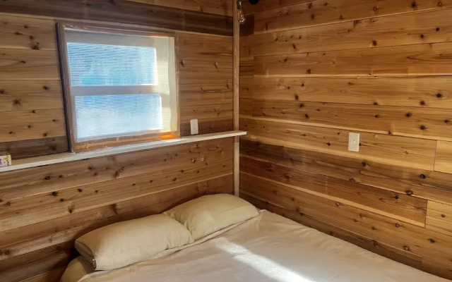 Glamping Village LEAF