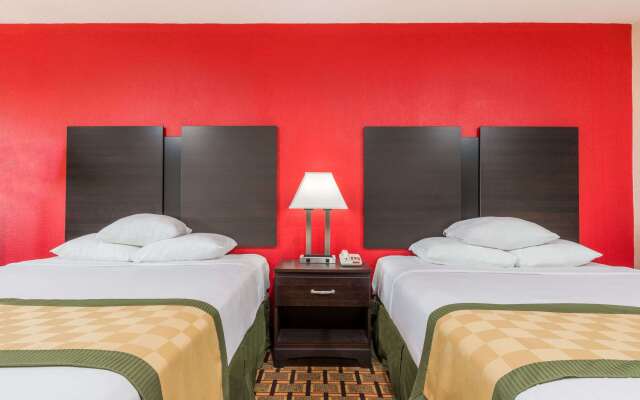 Days Inn by Wyndham Muncie -Ball State University